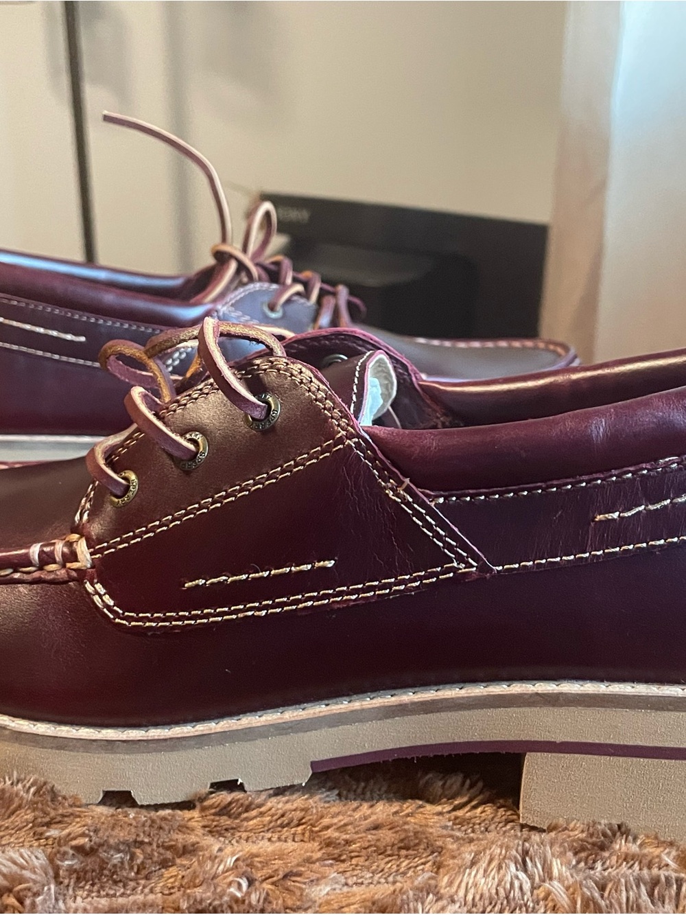 Sperry Men's Wine Leather Boat Shoes with Tan Laces